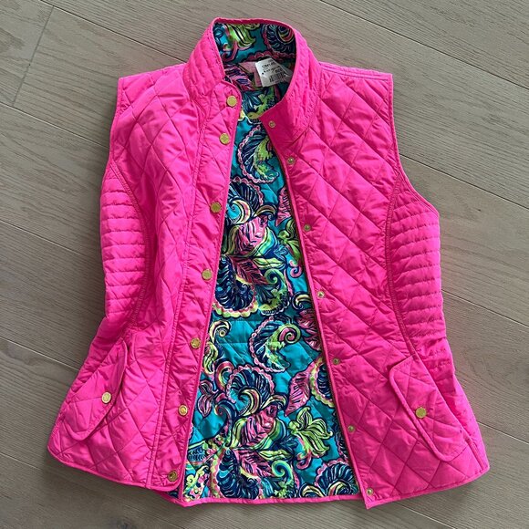 Lilly Pulitzer Jackets & Blazers - Lilly Pulitzer Blake Vest Hot Pink in Private Island Print Large New with Tags